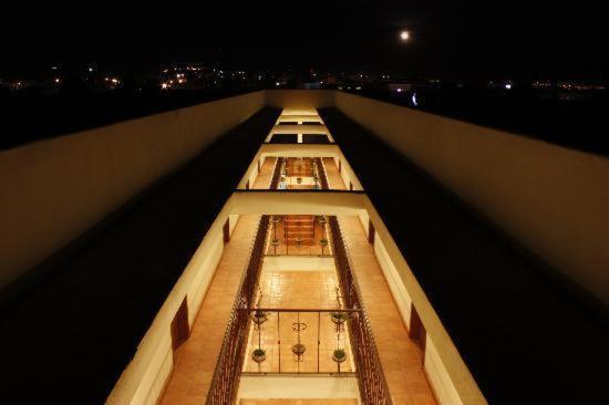 Cabo Cush Hotel 3*