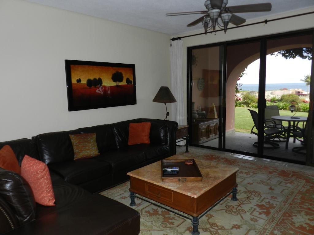 Apartment La Tortuga - Ocean Front Cabo San Lucas