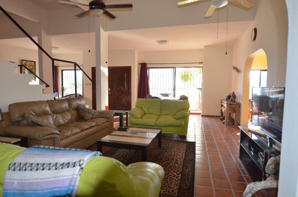 Villa Rosa Villa *