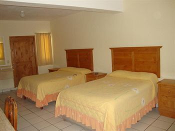 Maria Elena Hotel