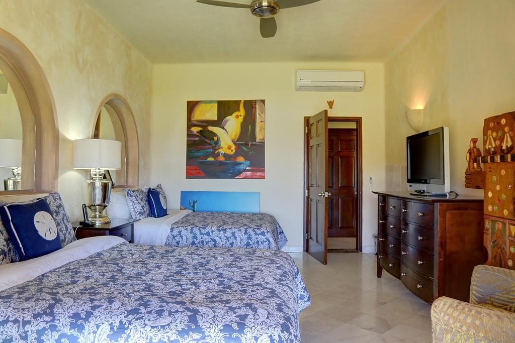 Condominios Ballena * Cabo San Lucas