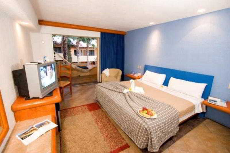 Patios Hotel Cabo San Lucas