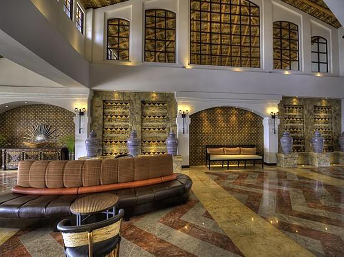 Hyatt Vacation Club At Sirena Del Mar 4*