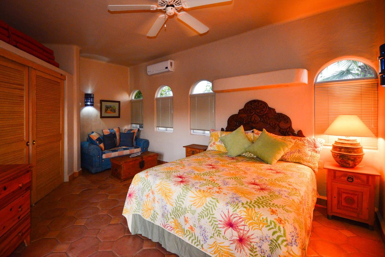Family Vacation With Ocean Views At Lorena Villa