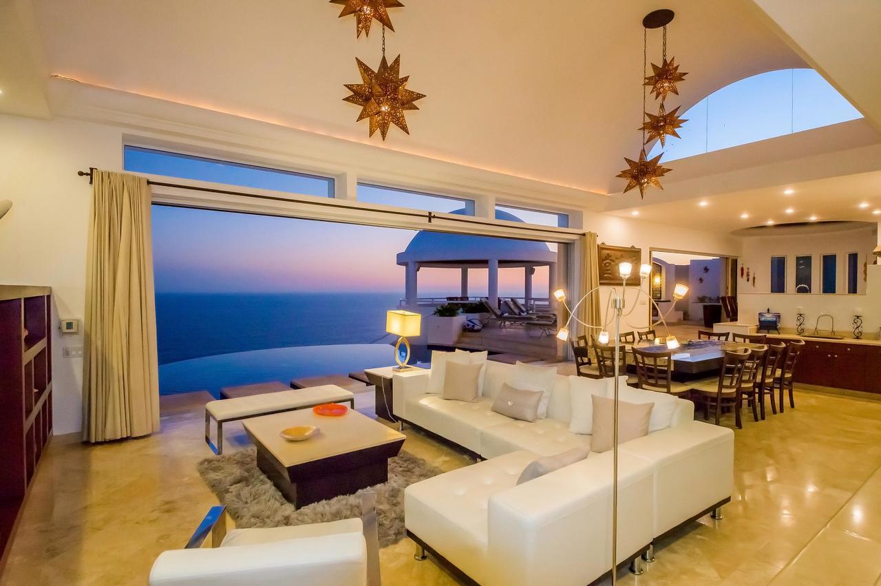 Elegance And Amazing Ocean View Clara Vista Villa *