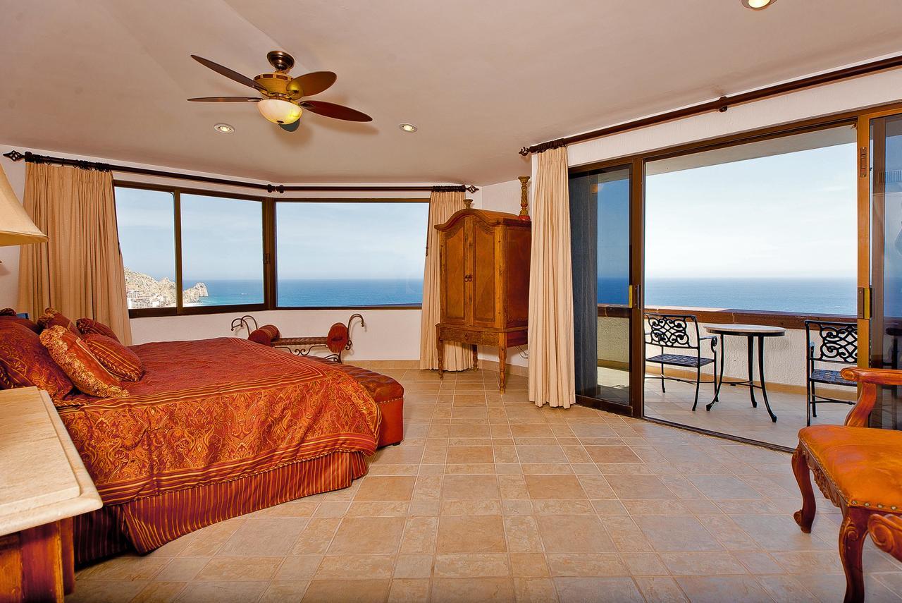 Amazing Near Downtown Grande Villa *