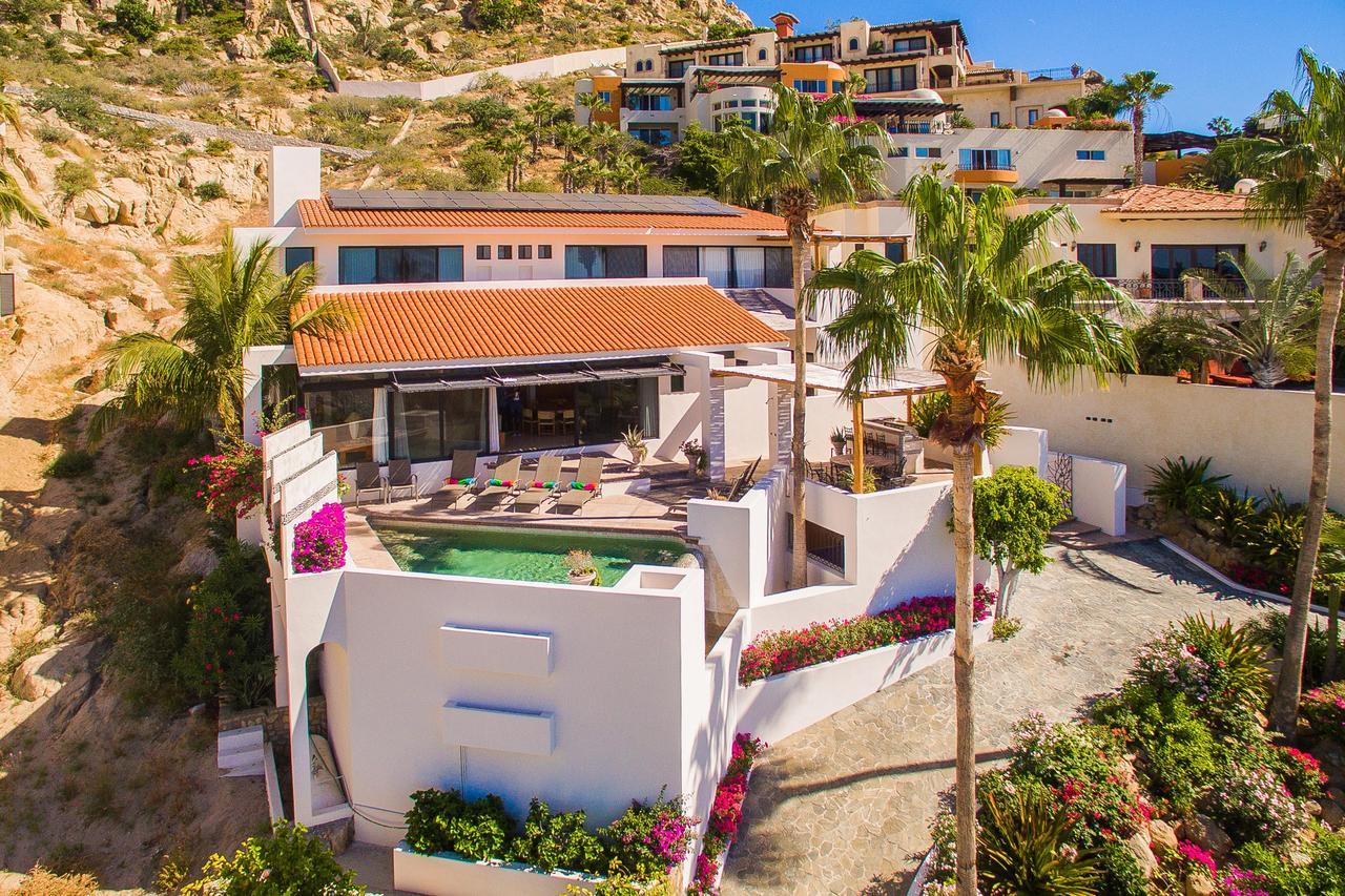 Gorgeous Ocean View Fits 17 Guests, Del Sol