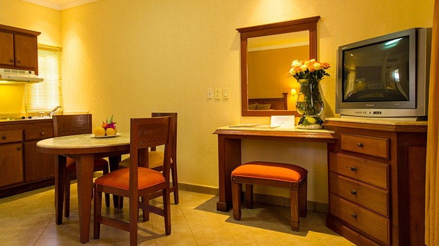 Hotel Quinta Del Sol By Solmar 4*