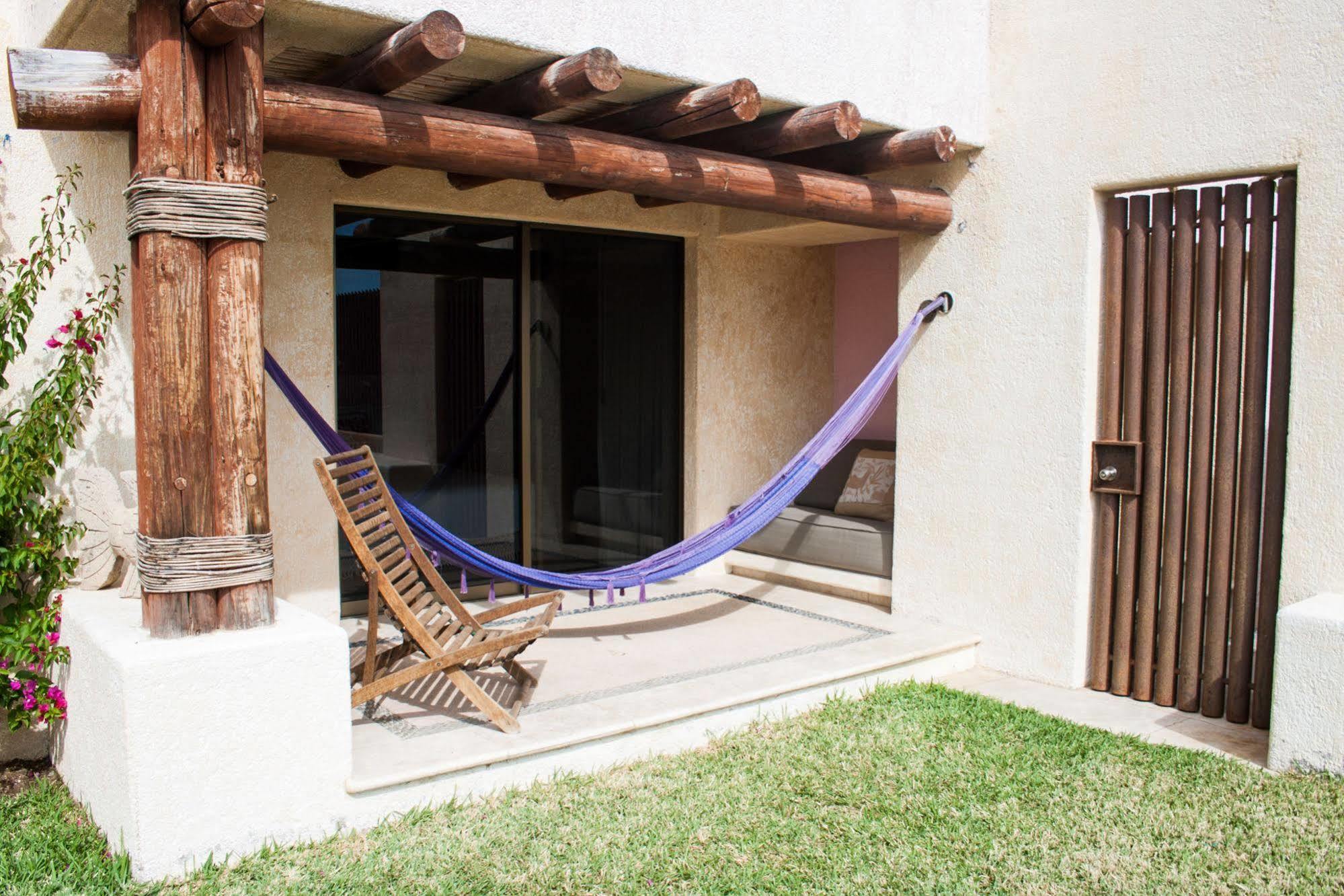 Casa De Los Gatos Hotel Cabo San Lucas