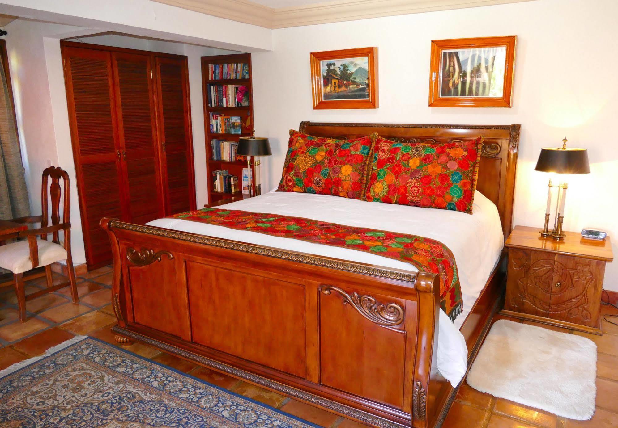 Collection O Casa Bella Boutique,