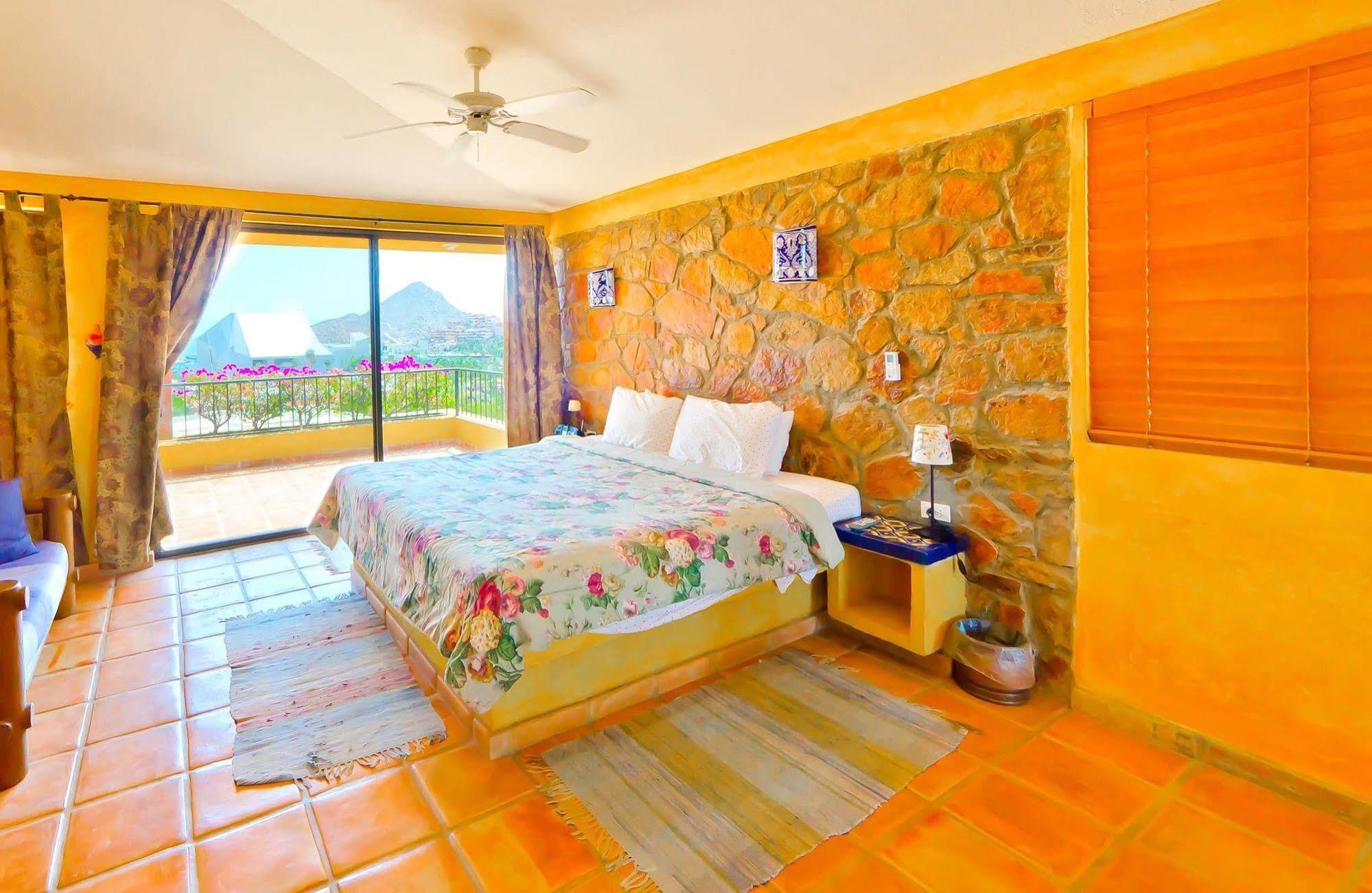 Hotel Tequila *