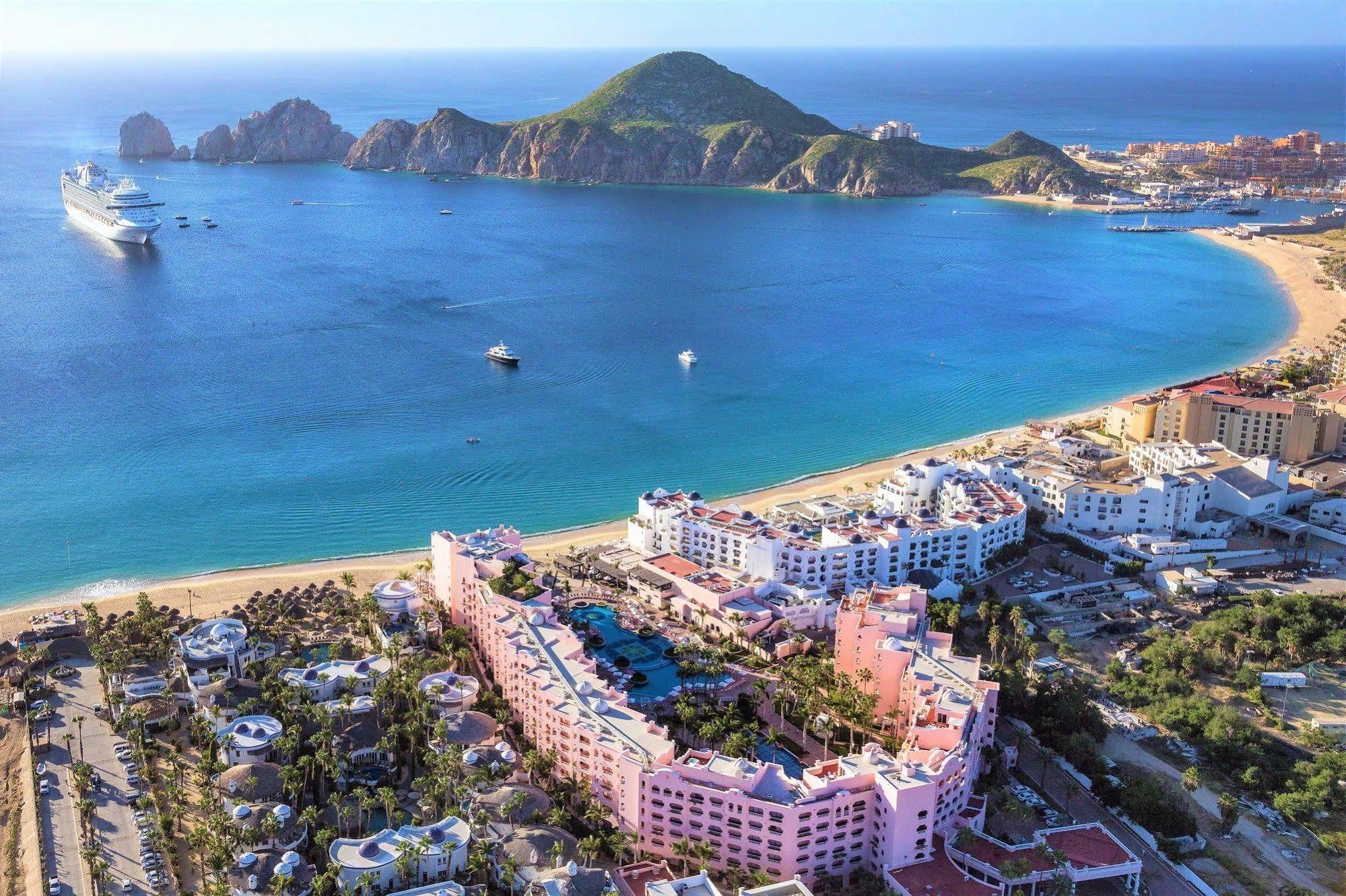 Pueblo Bonito Rose & Resort