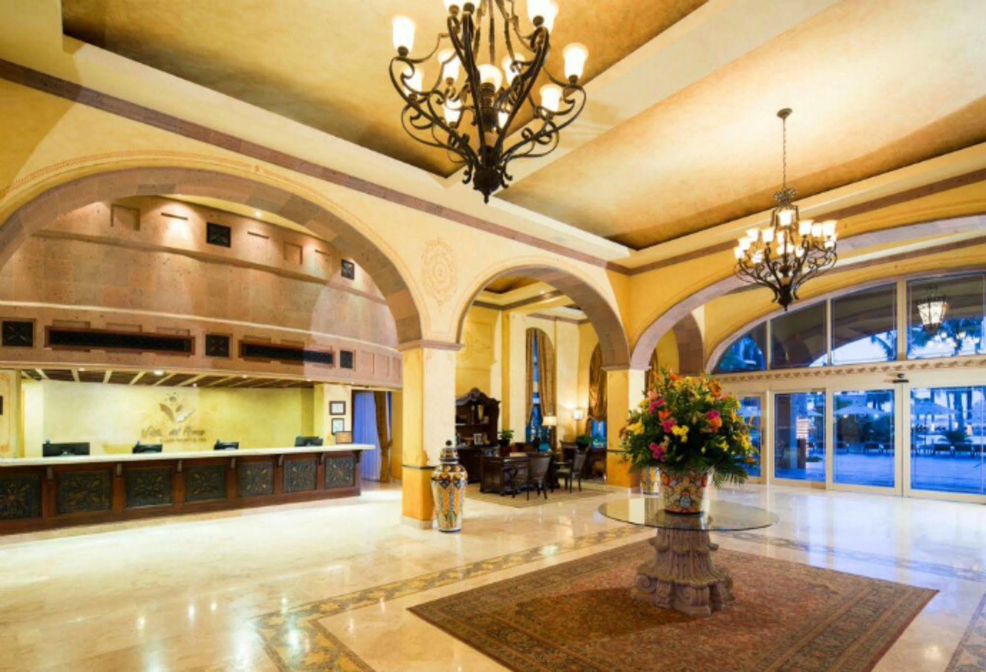 Del Arco Residences