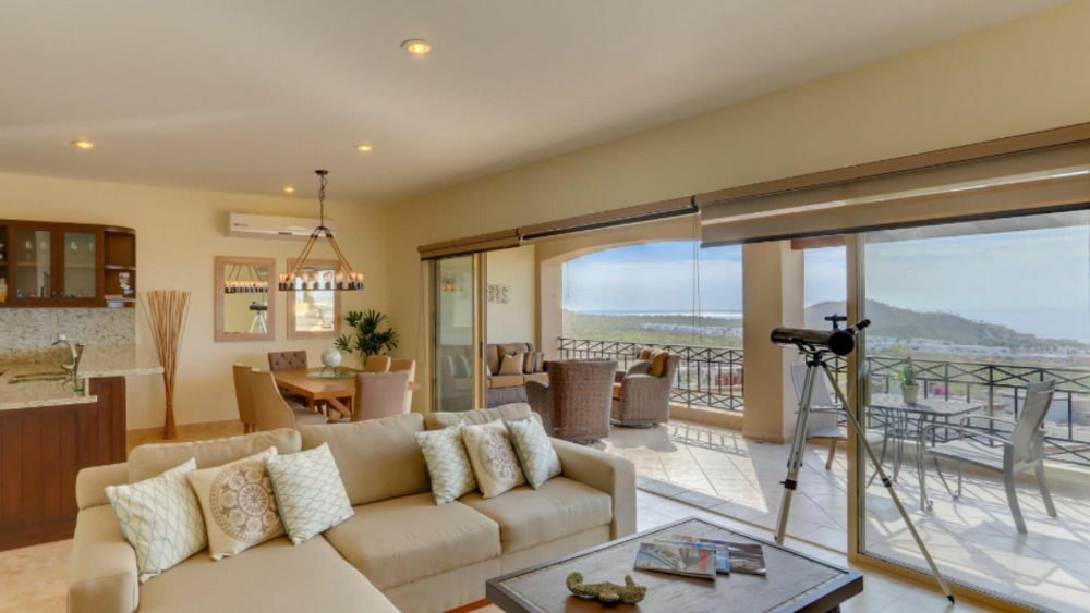 Villa Ventanas & Residences Cabo San Lucas