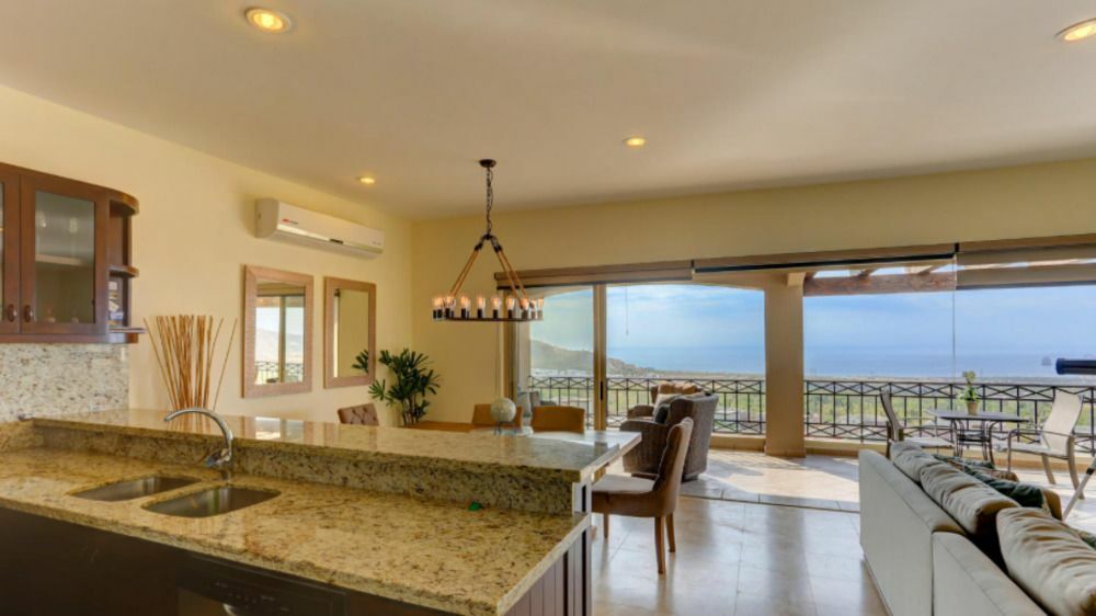 Ventanas & Residences Cabo San Lucas