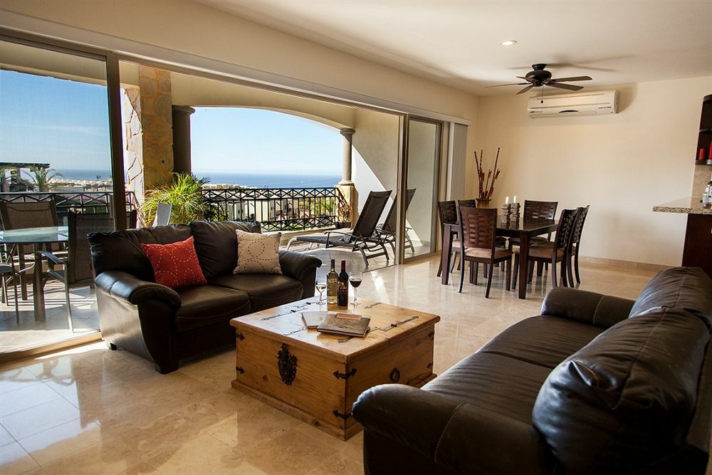 Villa Ventanas & Residences Cabo San Lucas