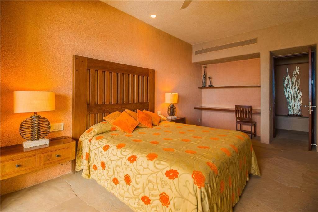 Luxurious Hillside Oceanfront 8 Bedroom Bellissima * Cabo San Lucas