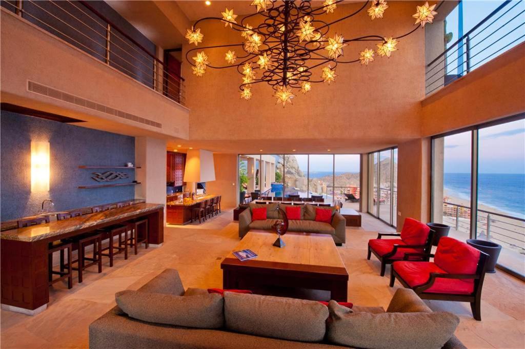 Luxurious Hillside Oceanfront 8 Bedroom Bellissima * Cabo San Lucas