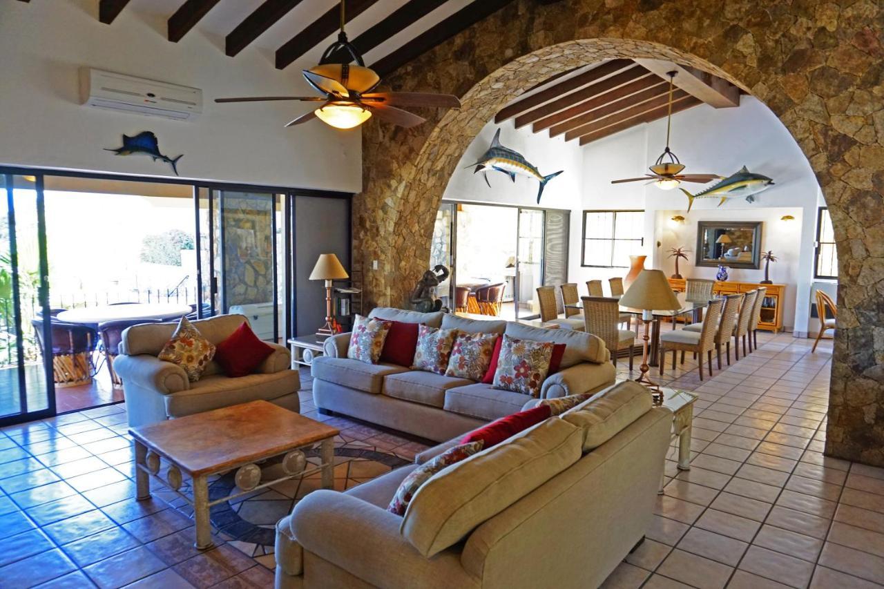 Villa Gold Dome Villa Villa