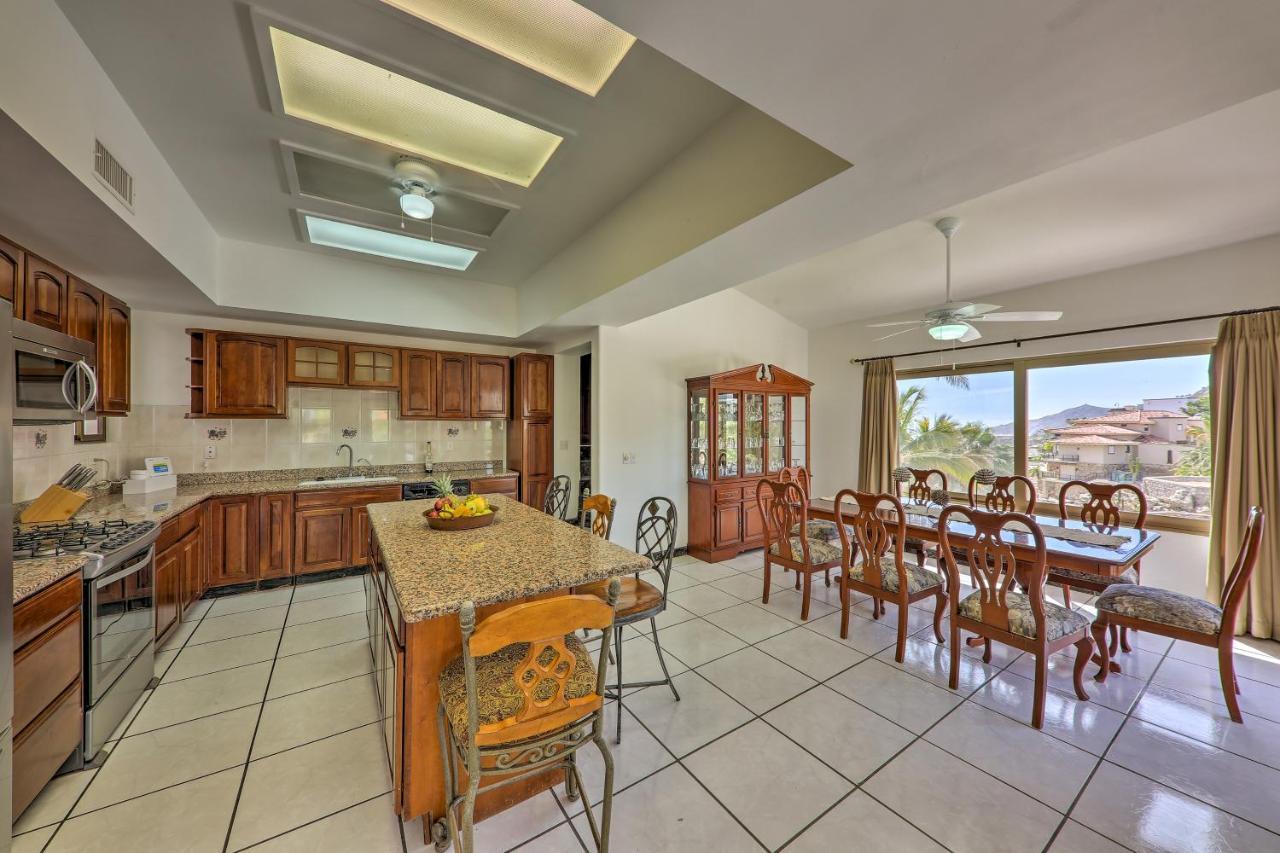 Luxe Cabo Retreat Terrace With Stunning Views! Cabo San Lucas