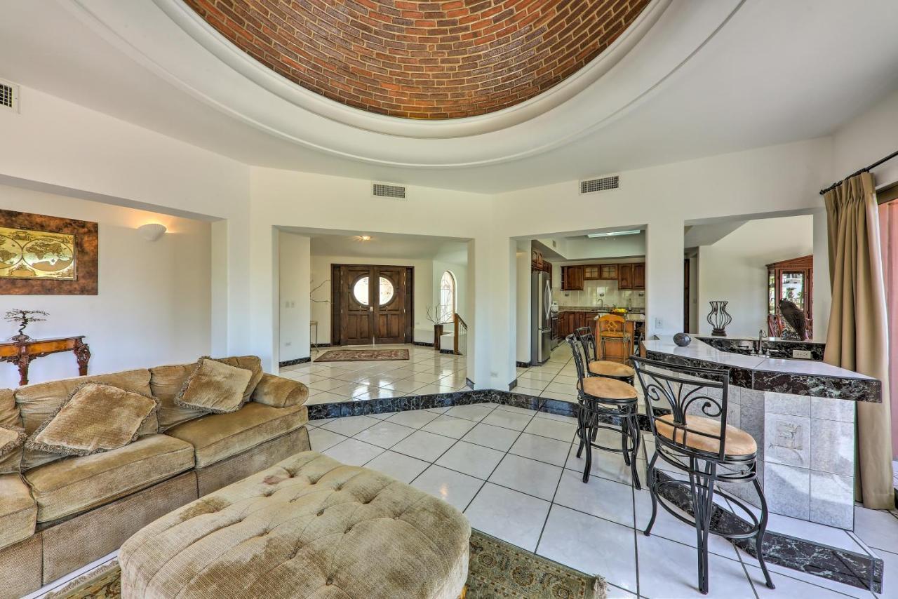 Luxe Cabo Retreat Terrace With Stunning Views! Holiday home *