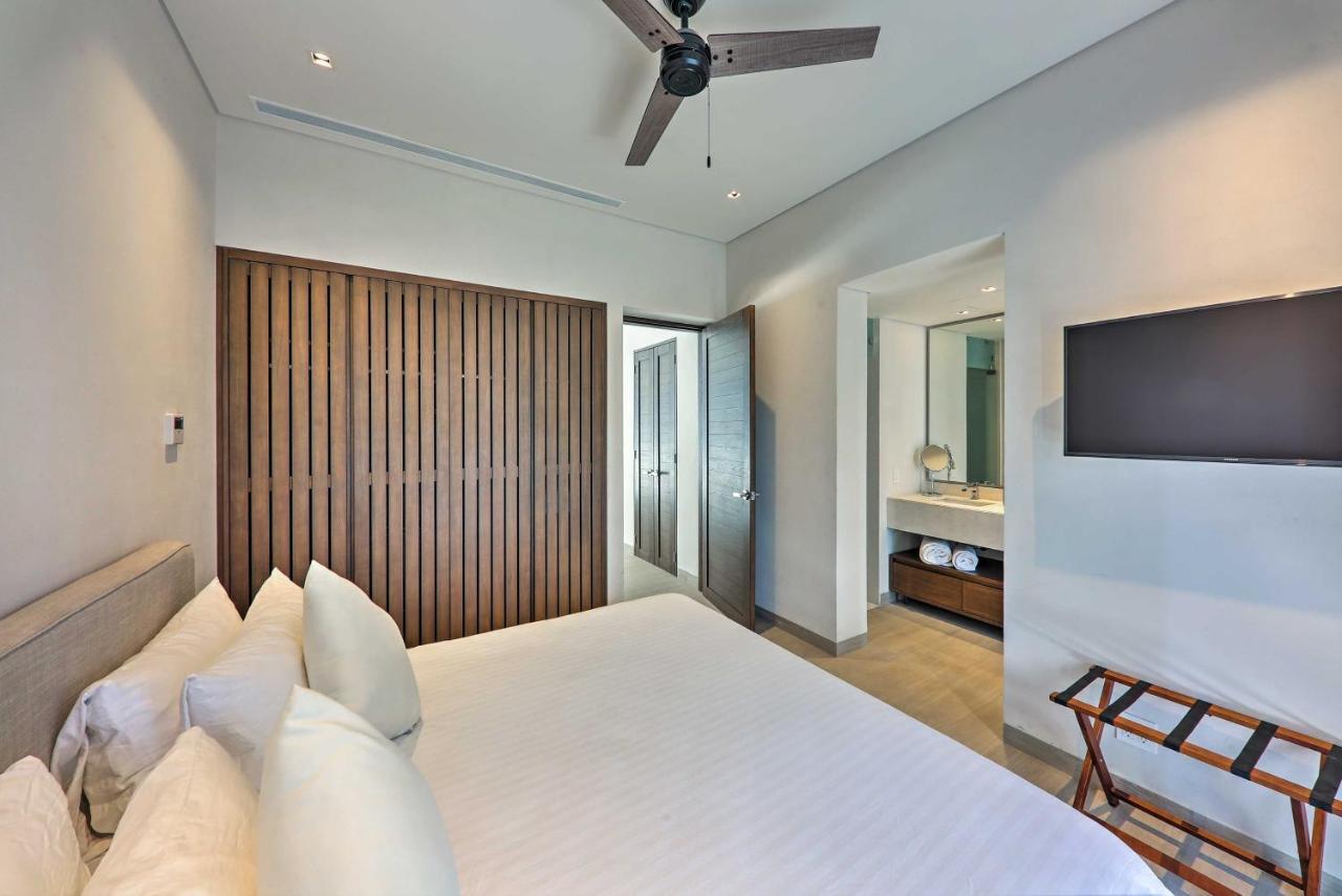 Apartment Upscale Cabo With Jacuzzi, Above Puerto Paraiso *