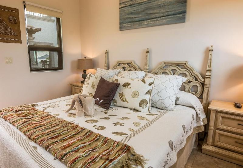 Cabo Hacienda With Private Pool And Rooftop Terrace! Сasa de vacaciones