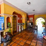 Collection O Casa Bella Hotel Boutique, Cabo San Lucas