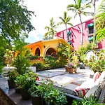 Collection O Casa Bella Hotel Boutique, Cabo San Lucas