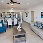 Pedregal Towers Vacation Retreat