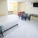 Oyo Hotel Plaza Las Torres, Cabo San Lucas