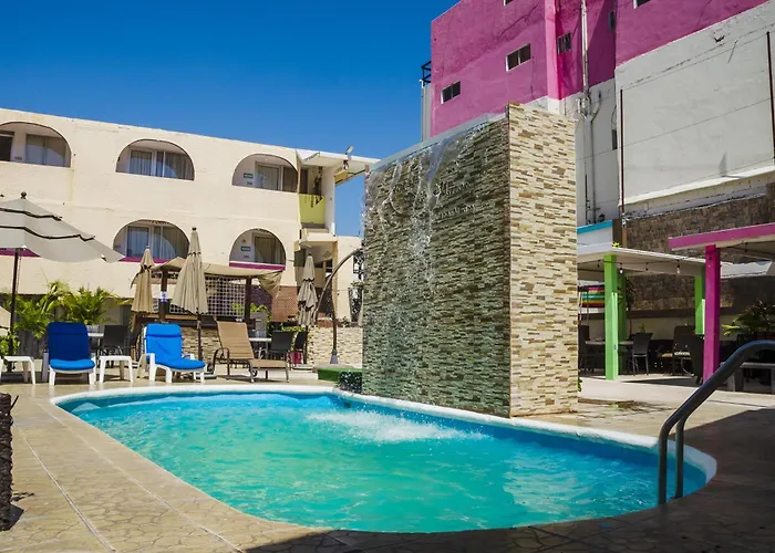 Capital O Hotel Dos Mares, Cabo San Lucas
