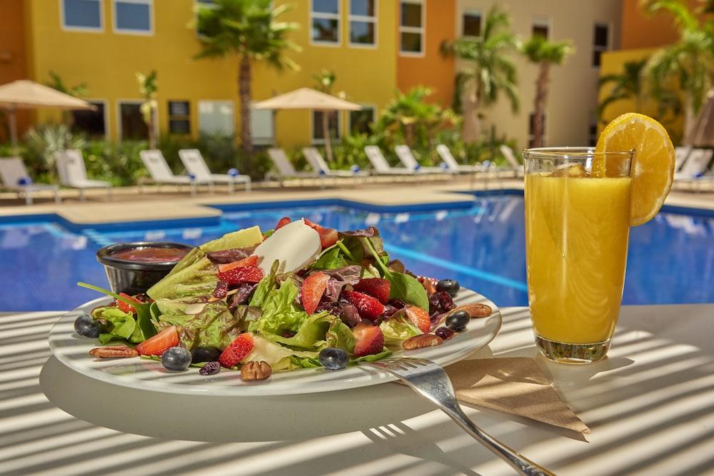 Express By Marriott Apartahotel