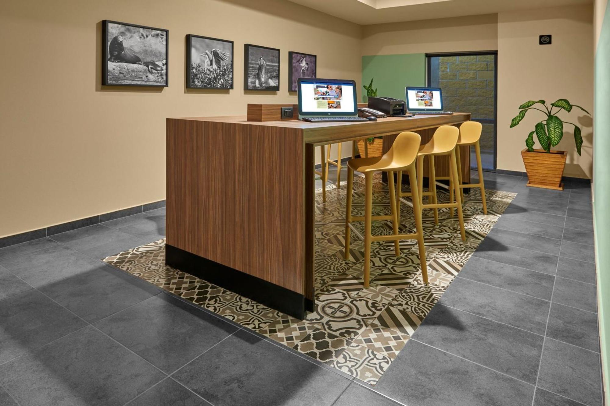 Apartahotel Express By Marriott 4*