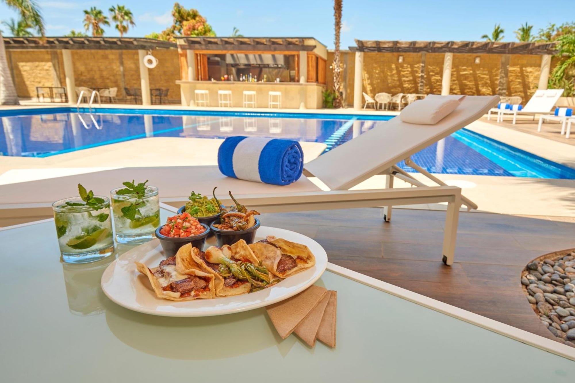 Express By Marriott Apartahotel Cabo San Lucas