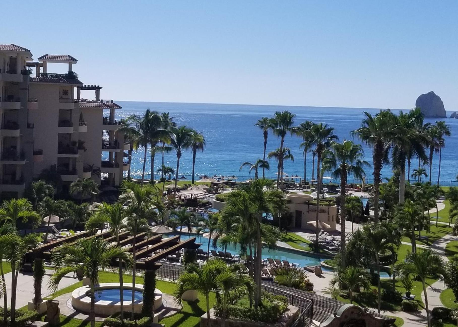 La - Medano * Cabo San Lucas