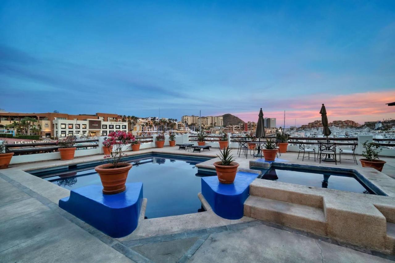 Completely Remodeled 2bd-2ba Plaza Bonita Сasa de vacaciones Cabo San Lucas