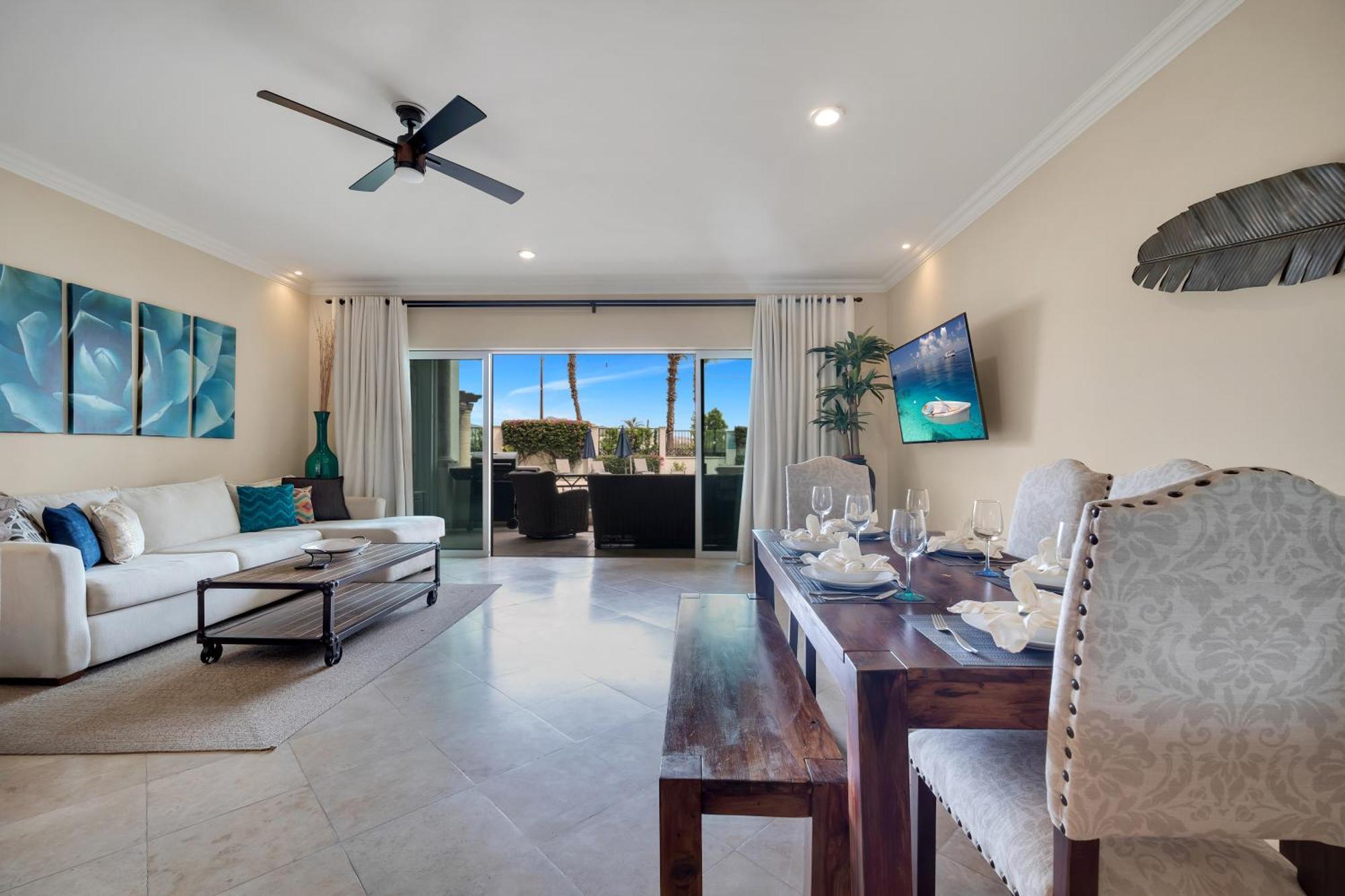 Upgrade Your Vacation In Style-exclusive Poolside Condo! *