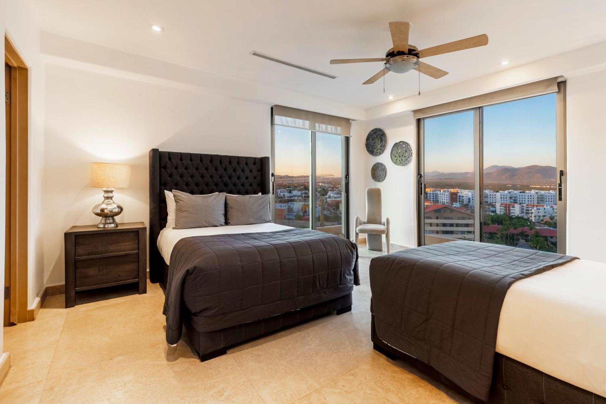 Penthouse In Cabo - Private Rooftop Pool * Cabo San Lucas