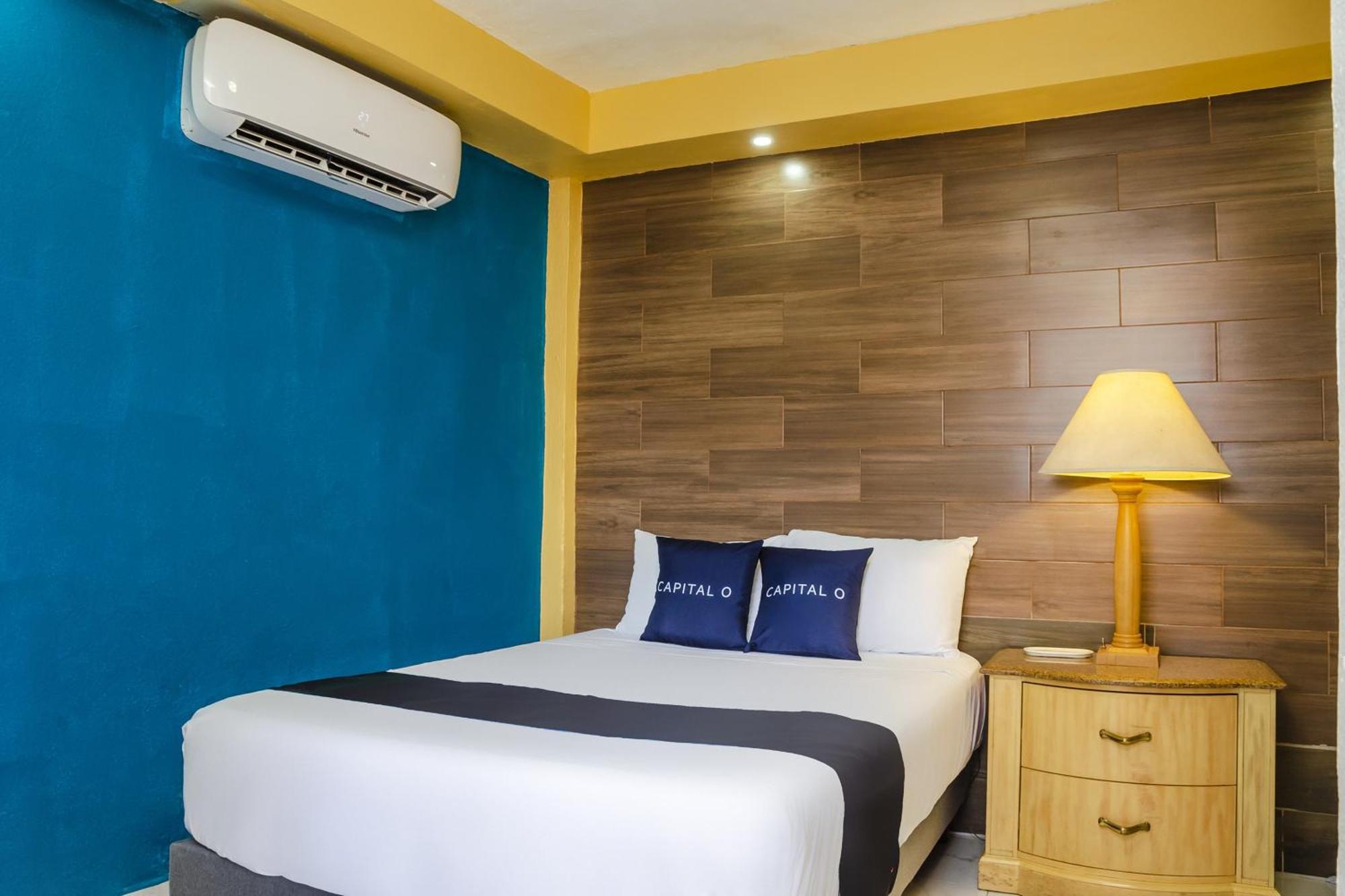 Hotel Capital O Dos Mares, 4*