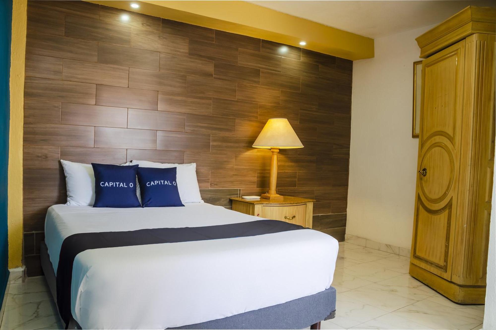 Capital O Dos Mares, Hotel Cabo San Lucas
