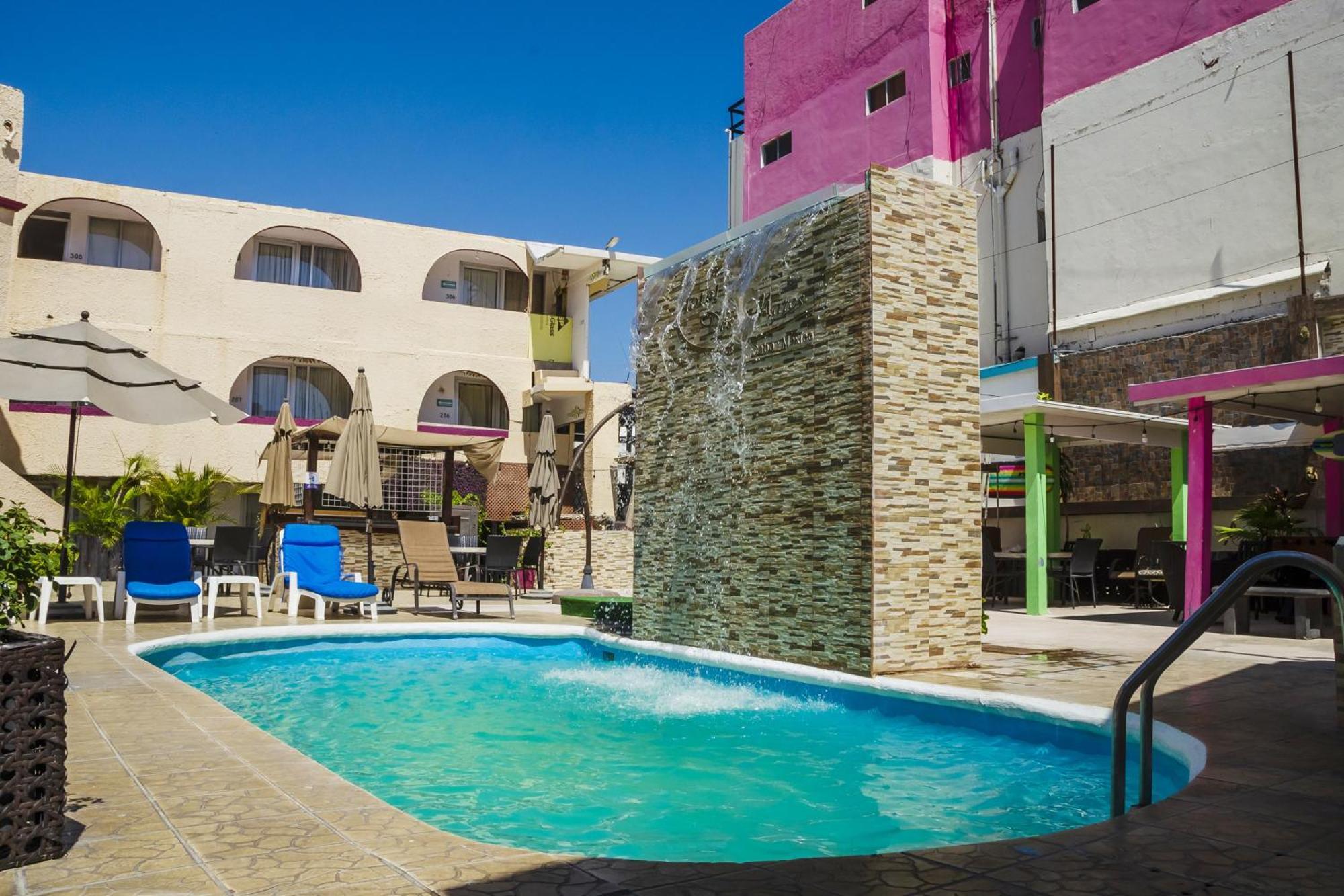 Capital O Dos Mares, Hotel Cabo San Lucas
