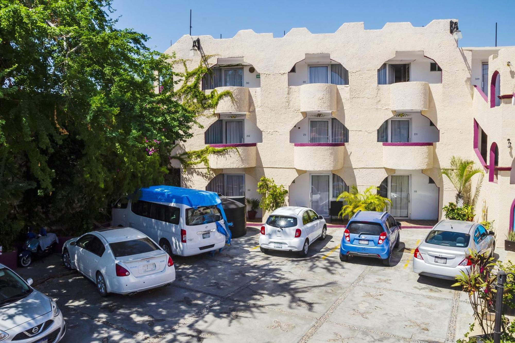 Capital O Dos Mares, Hotel