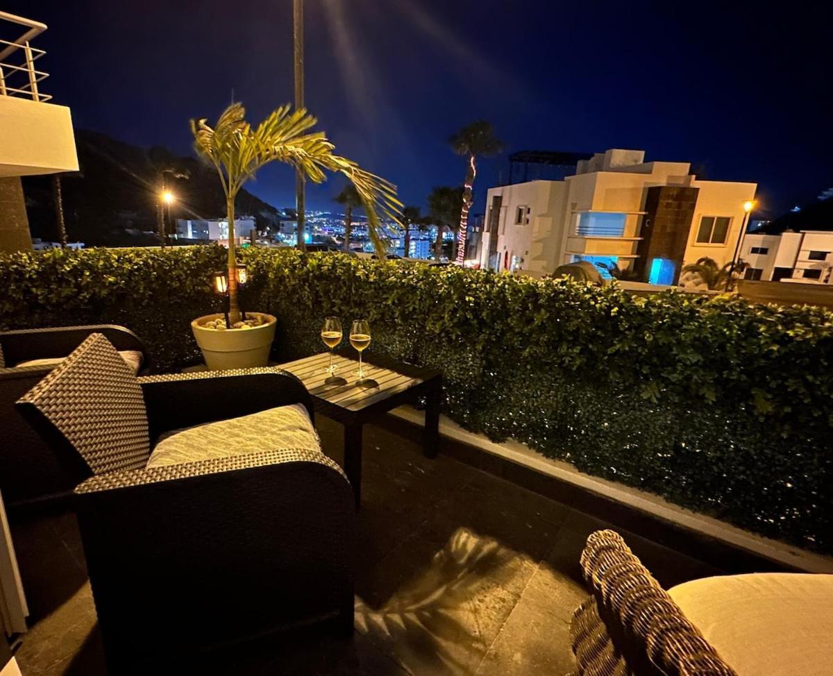 Cozy Get Away With An Incredible Marina Bay View! Apartment Cabo San Lucas