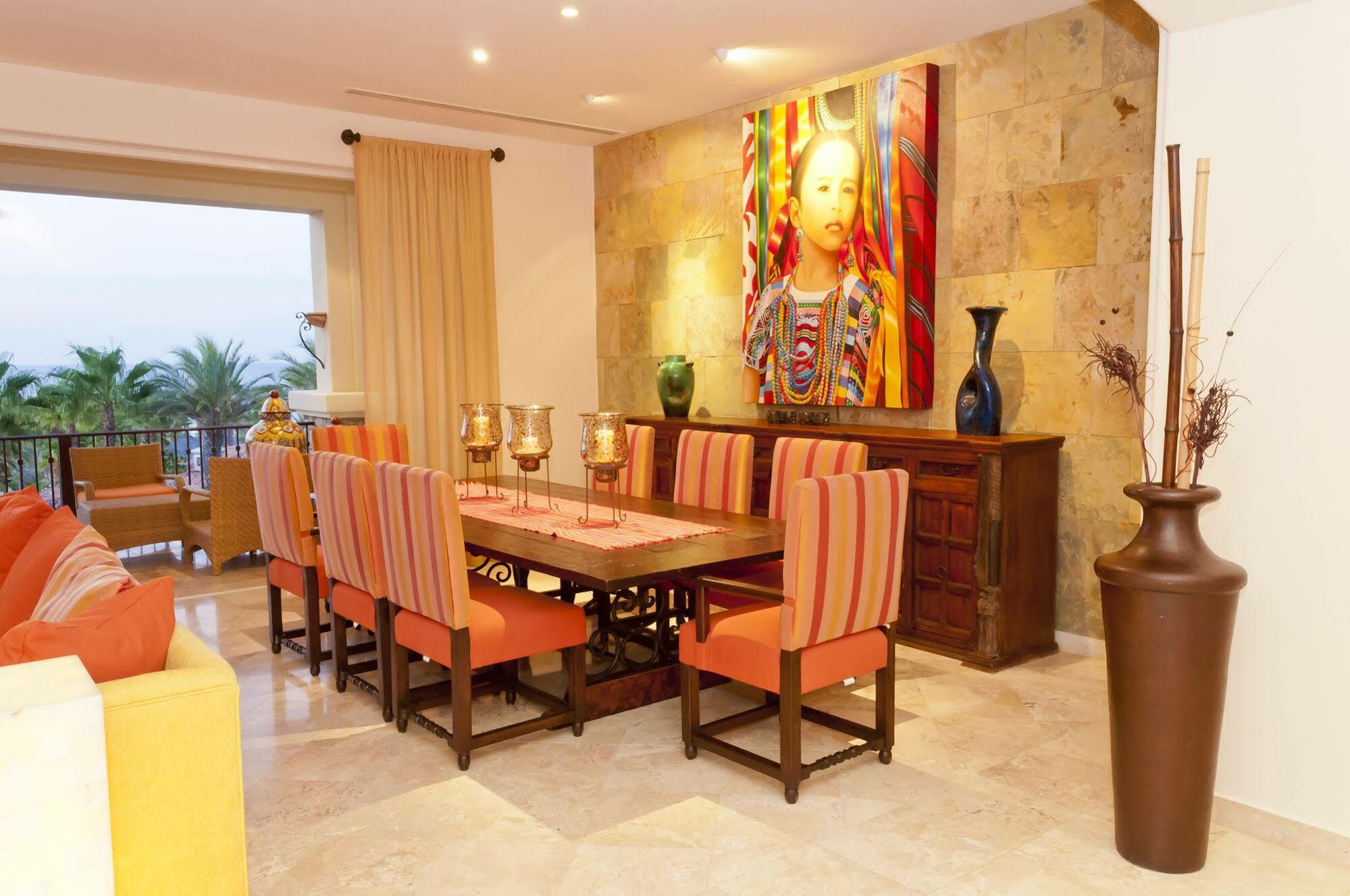 Lucero Villa Cabo San Lucas